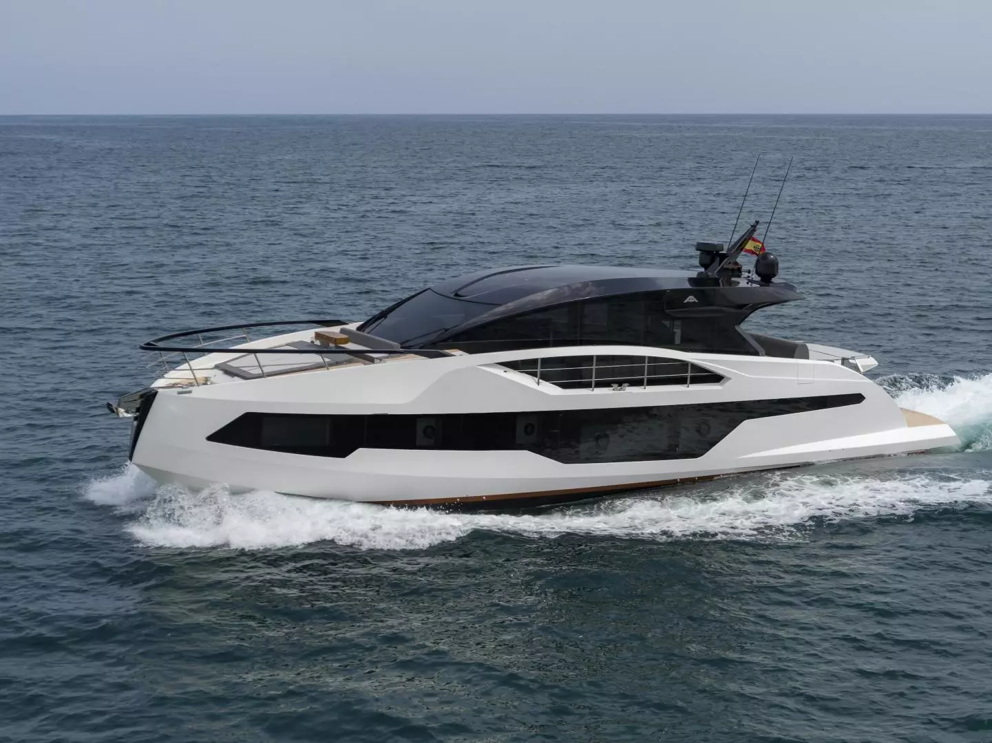 2023 Astondoa 677 Coupe - Image 9