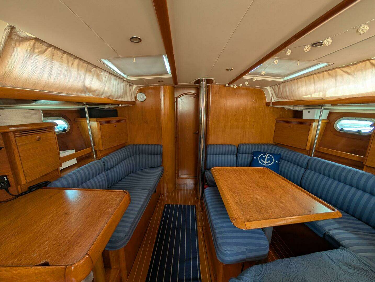 2001 Jeanneau 43 Sun Odyssey - Image 19