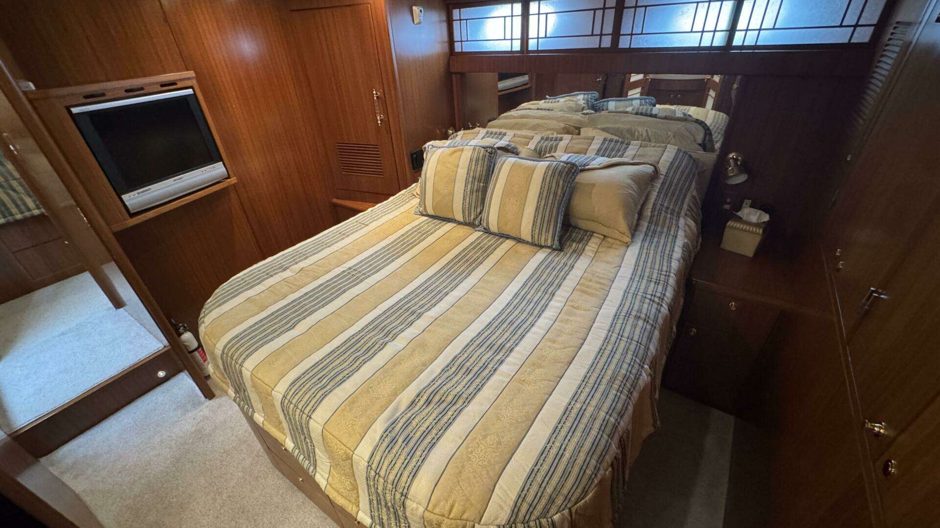 2007 Jefferson 52 Pilothouse SE - Image 33