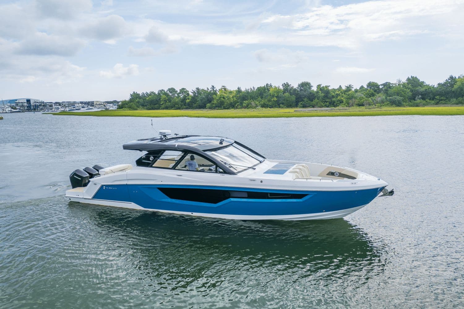 2026 Cruisers Yachts 50 GLS