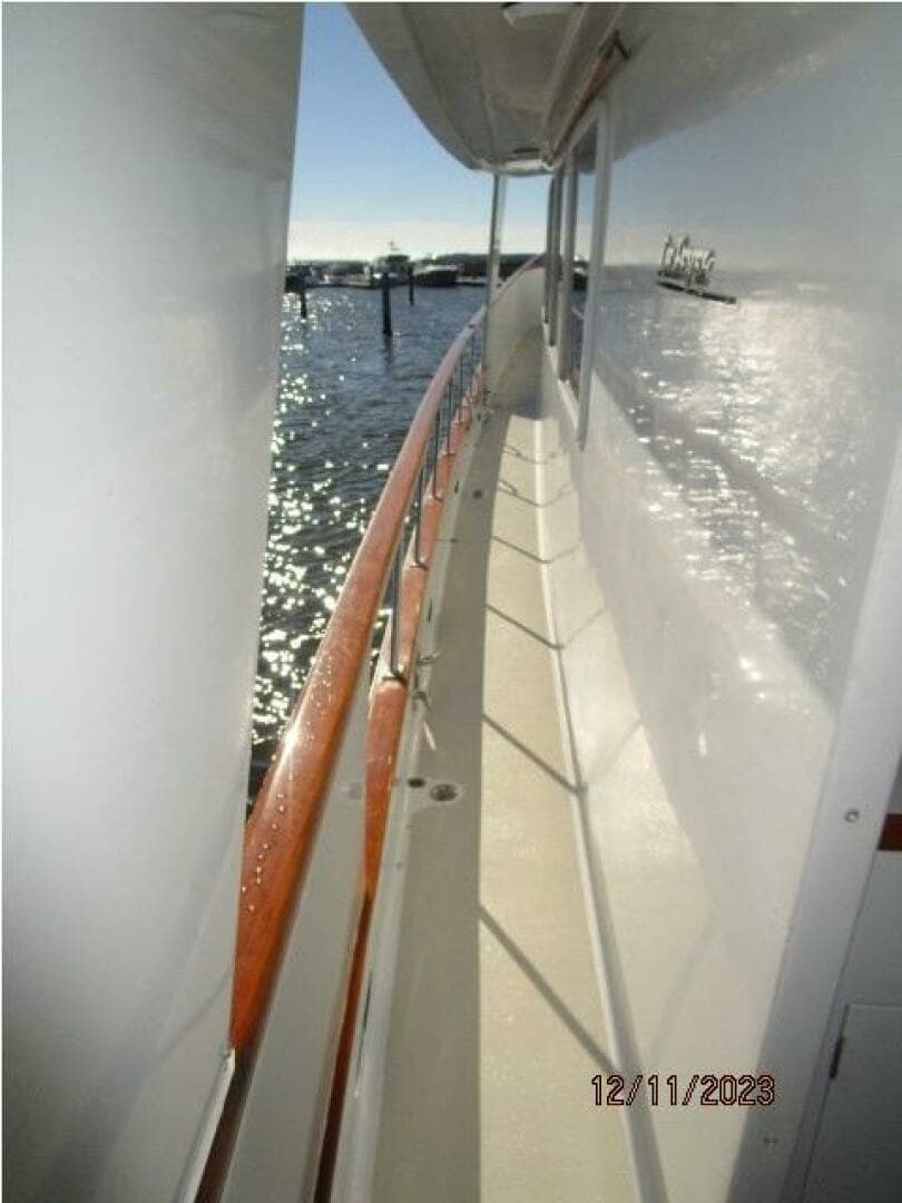 1986 DeFever 72 - Image 12