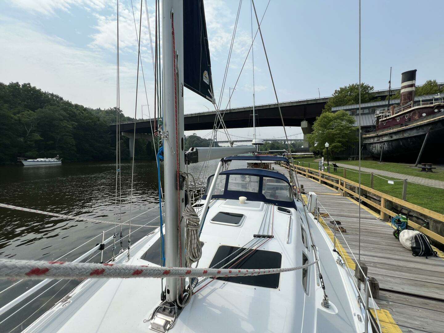 2004 Hunter 41 - Image 62