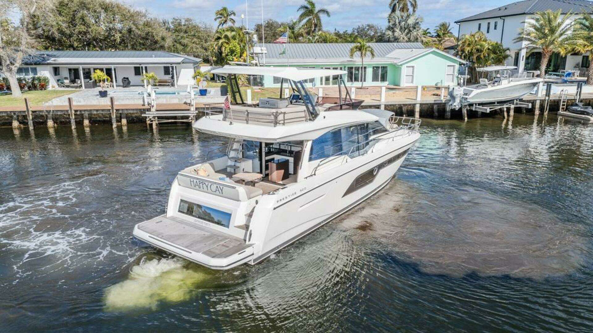 2021 Prestige 520 Flybridge - Image 13