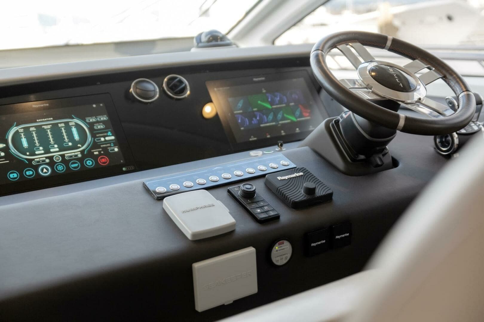 2020 Azimut 72 Flybridge - Image 35