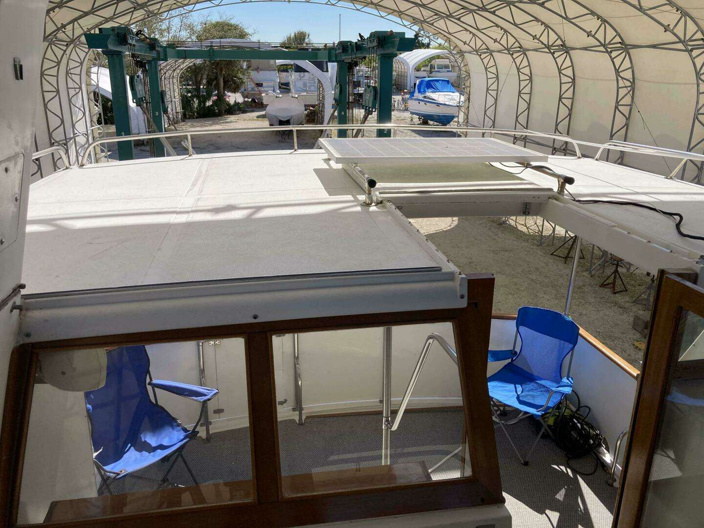 1986 Heritage East Sundeck 36 - Image 19