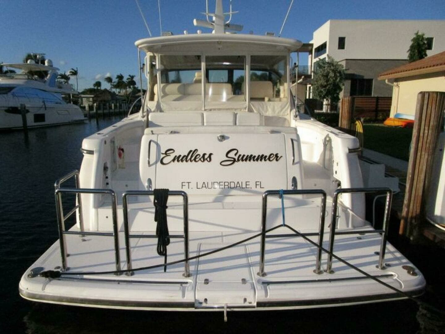 2003 Tiara Yachts 5200 Express - Image 43