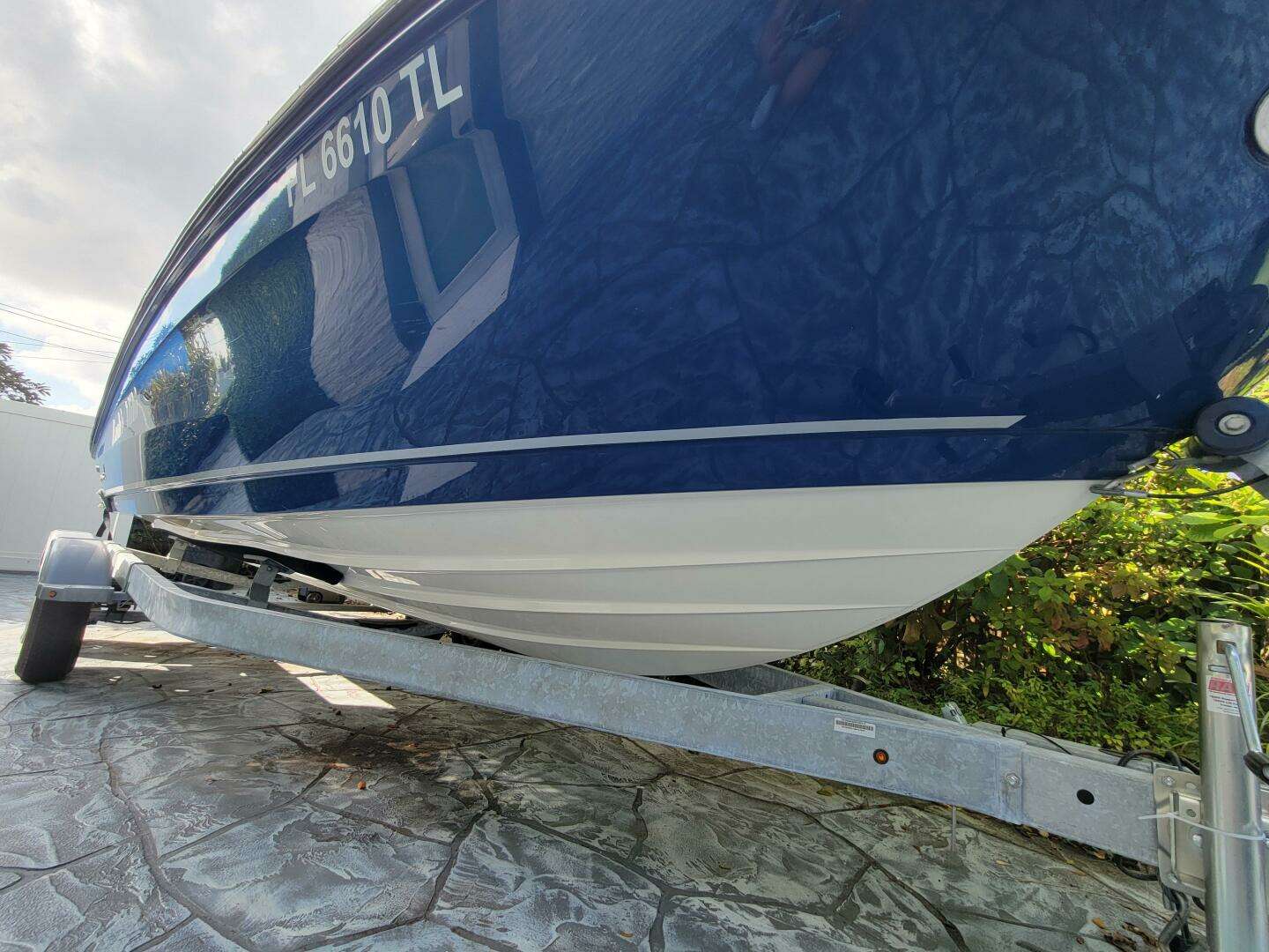 2023 Bayliner VR6 OB - Image 5