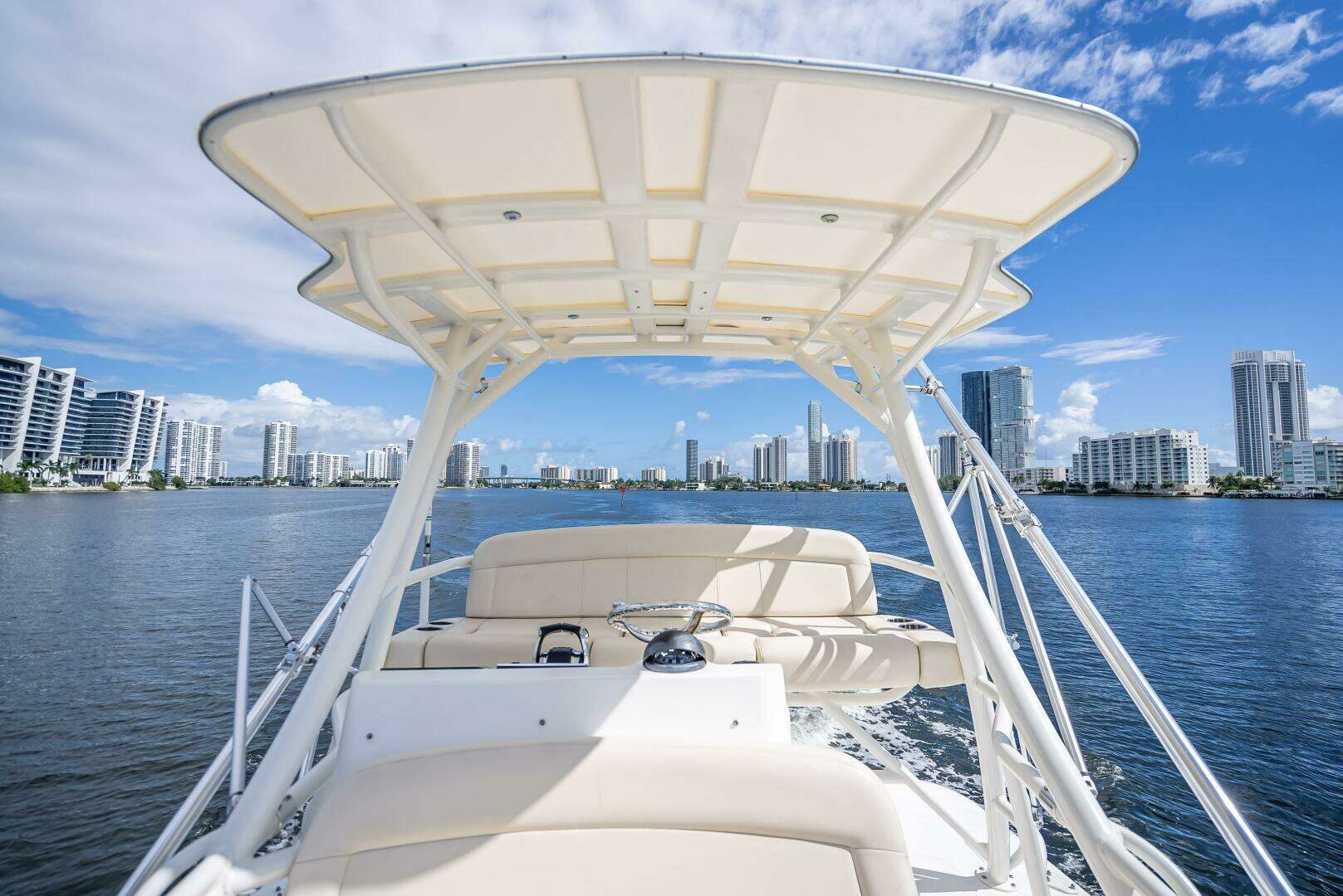 2016 Boston Whaler — - Image 94