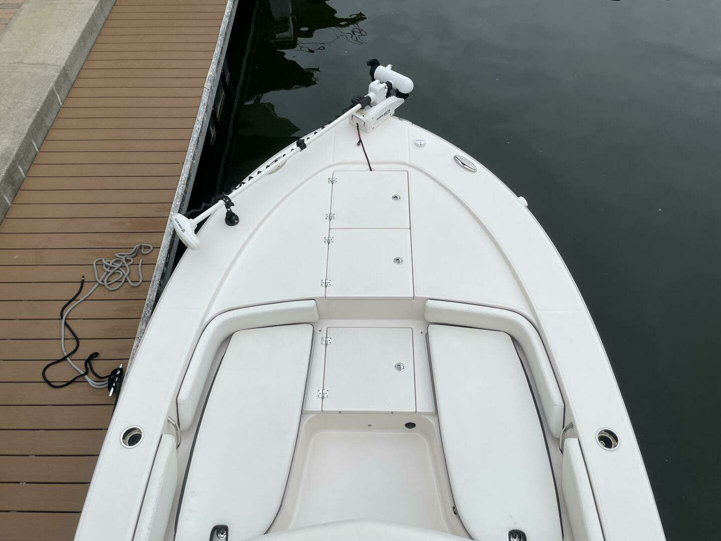 2022 Robalo Cayman 246 SD - Image 19