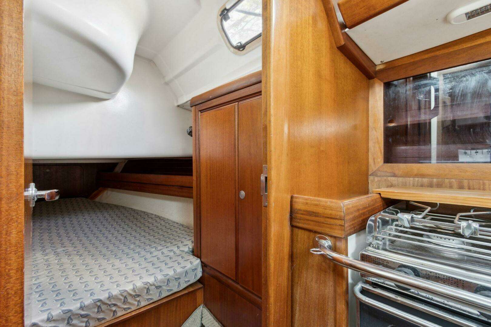 1998 Dufour 35 Classic - Image 15