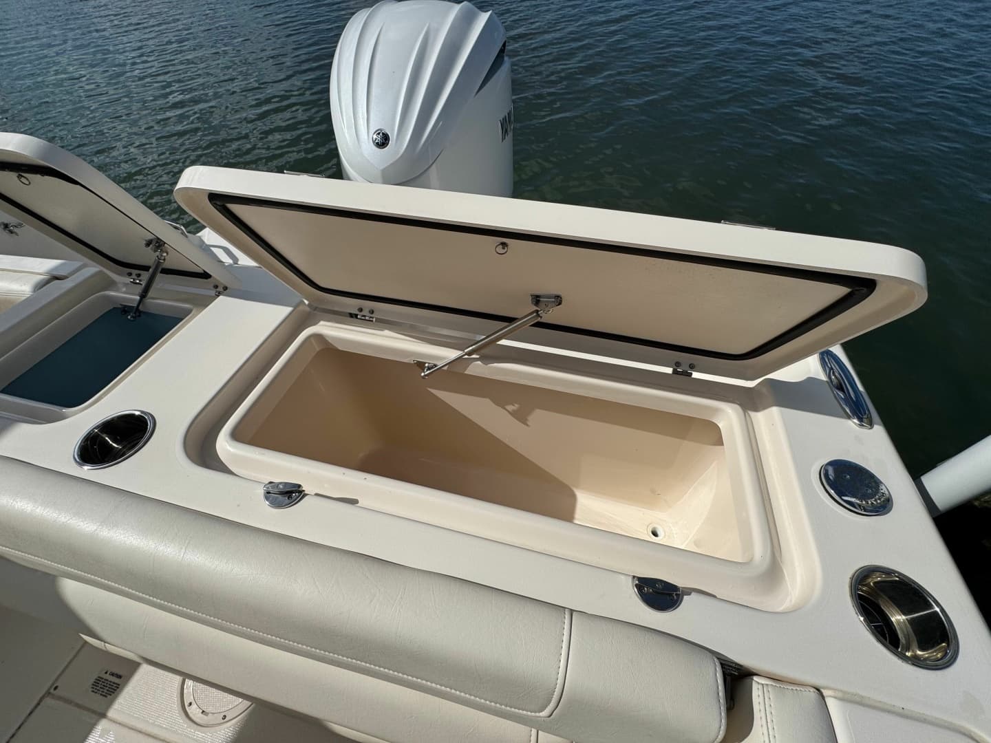 2023 Grady-White Fisherman 236 - Image 12
