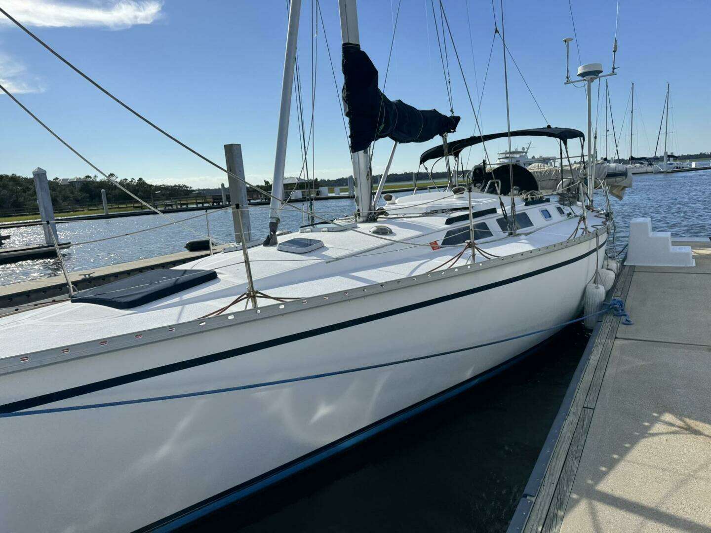 1989 Hunter 40 Hunter Legend - Image 15