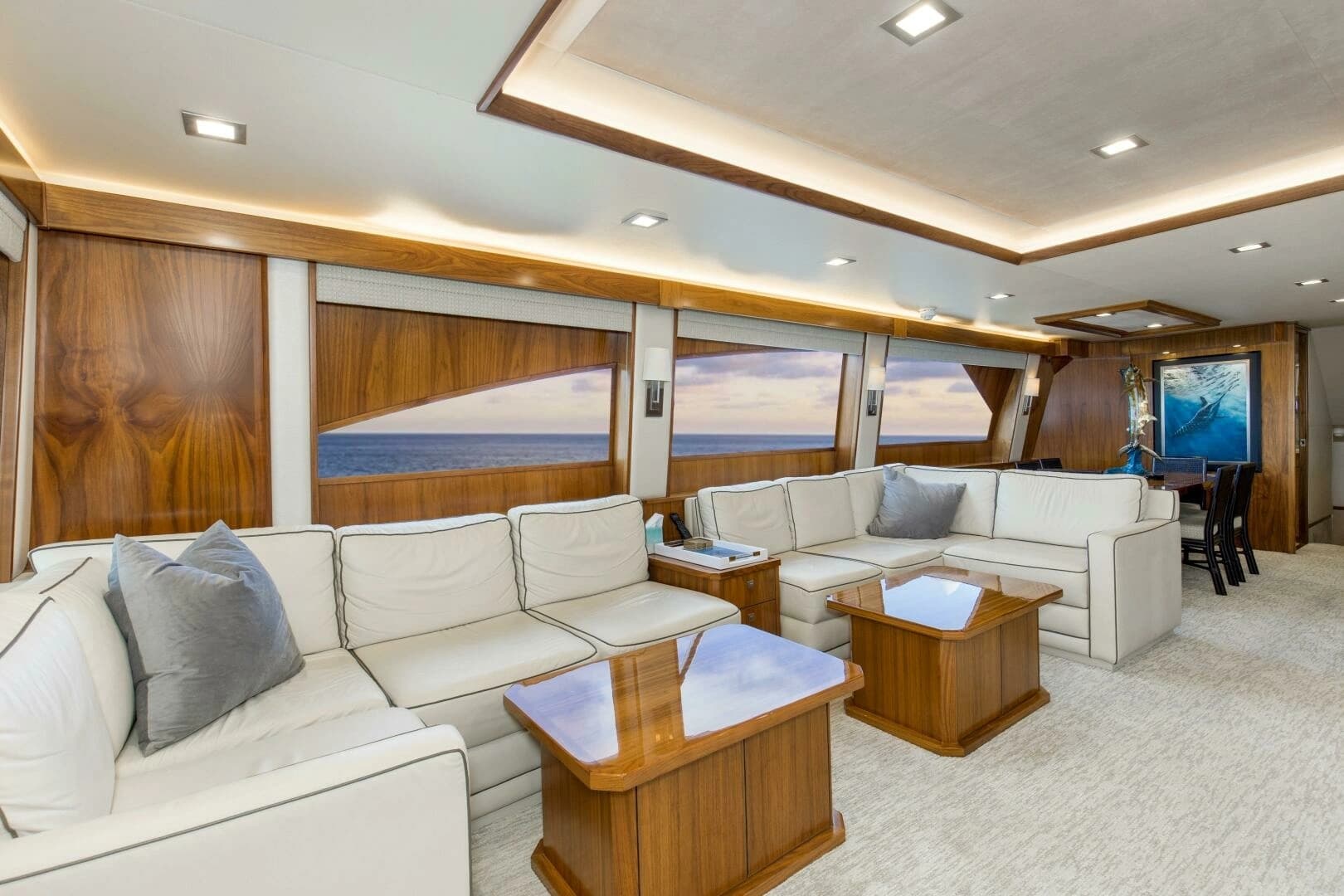 2016 Viking 92 Enclosed Bridge - Image 8