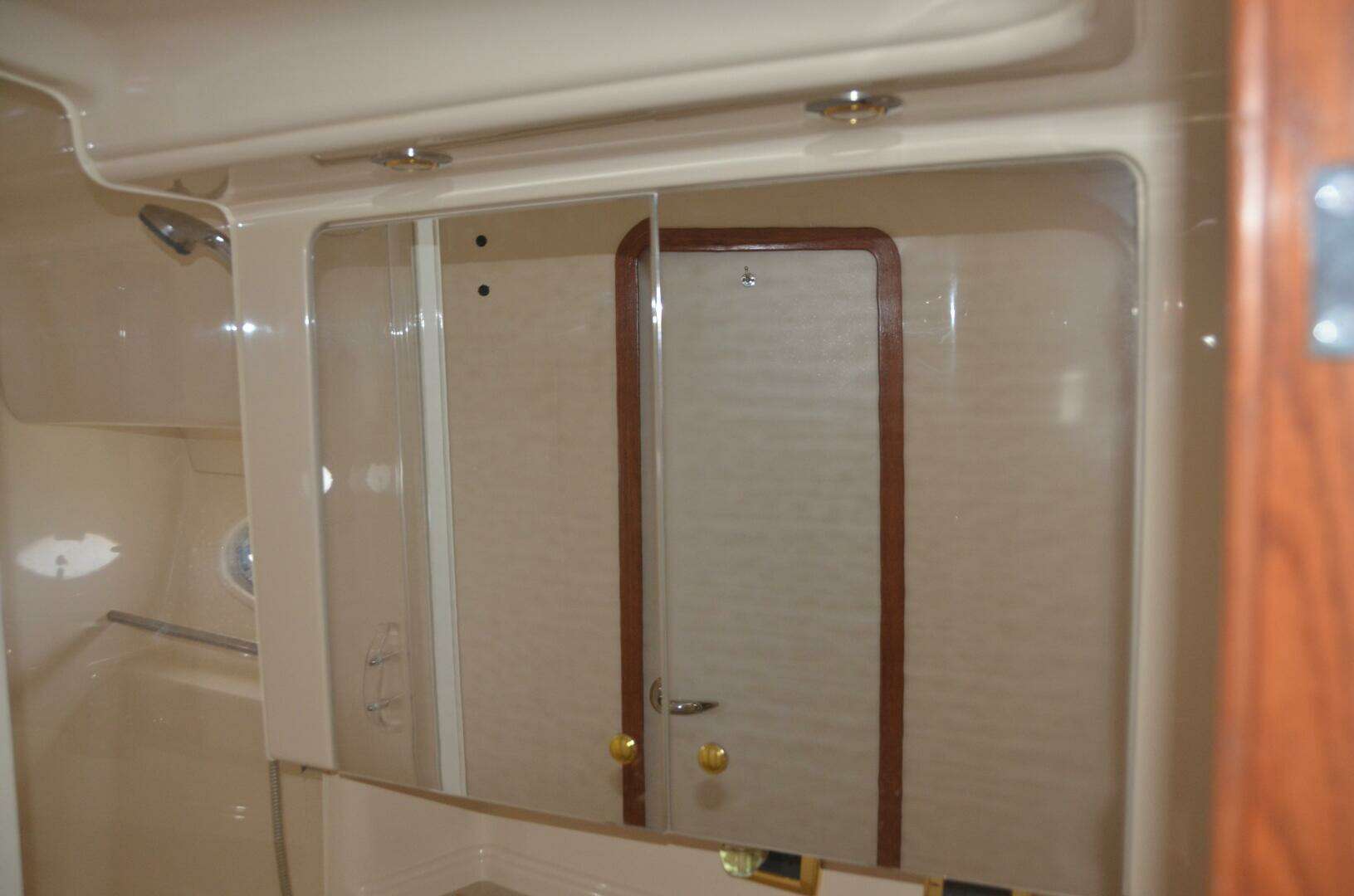 2001 Sea Ray 460 Sundancer - Image 60