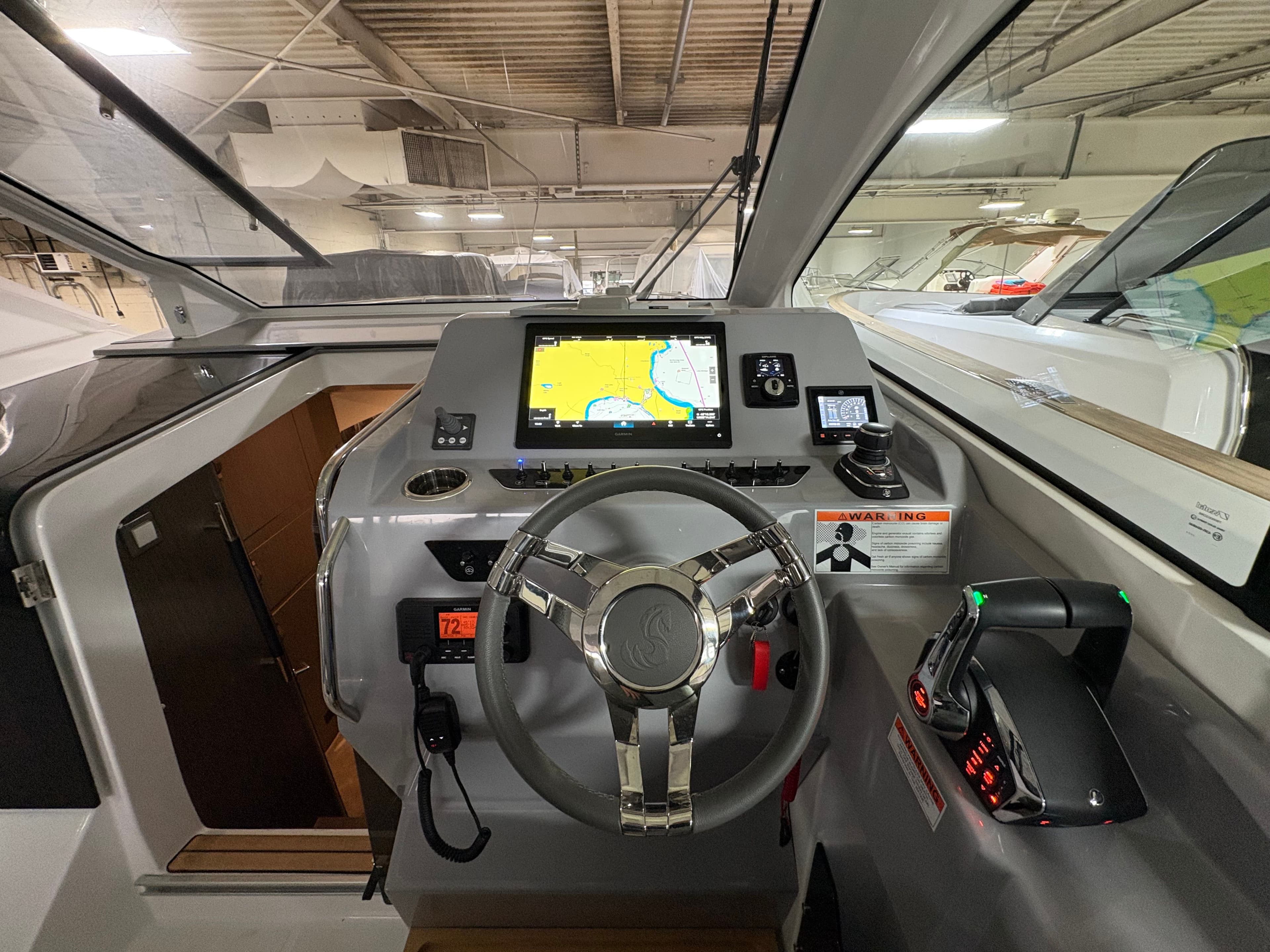 2025 Beneteau Gran Turismo 32 - 12