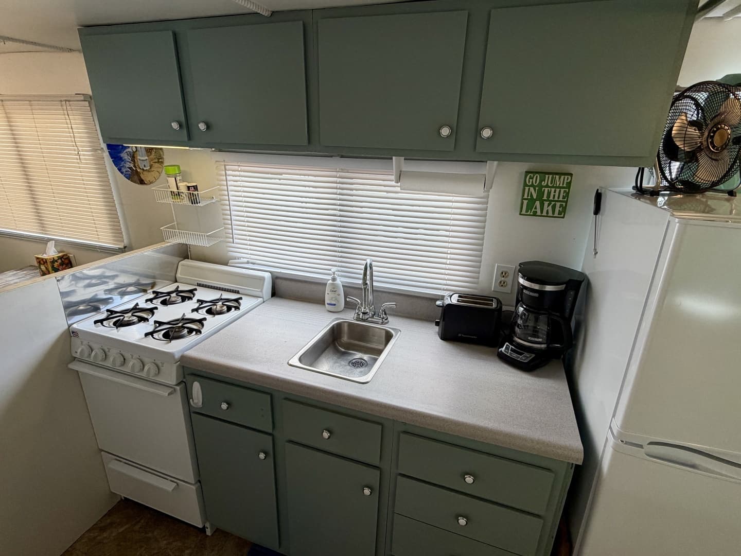 1969 Custom 9 x 27 Floating Cabin - 1969 Drift-R-Cruz - 238sqft - Image 38