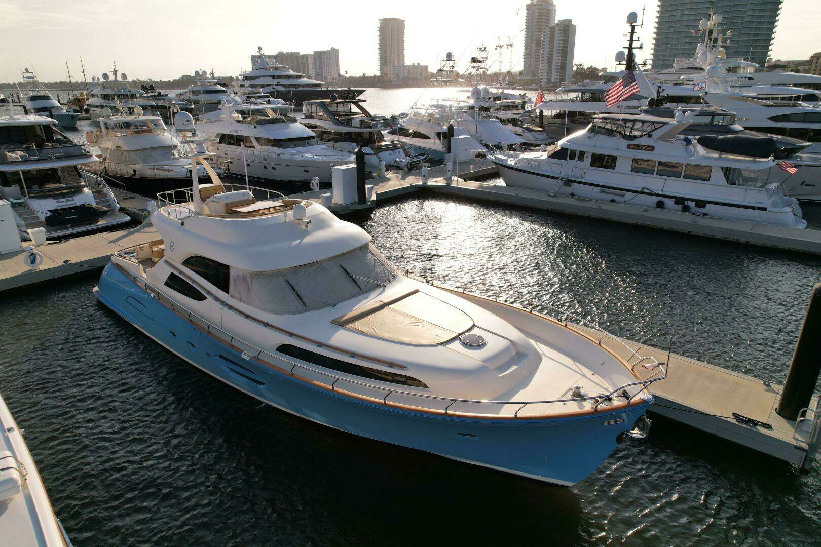 2006 Mochi Craft 74' Dolphin - Image 36