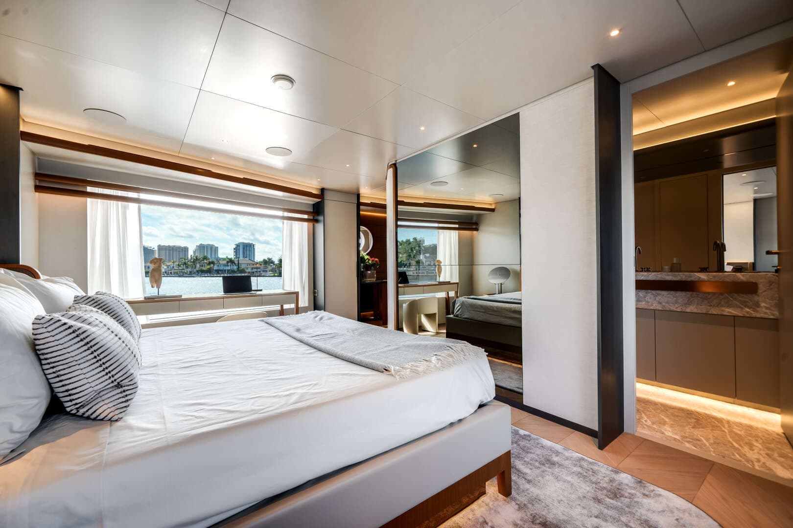 2026 Azimut Magellano 30M - Image 24