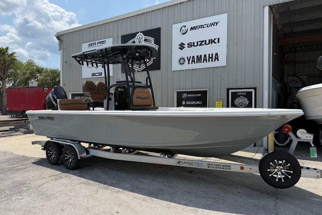 2026 Sea Pro 250 Bay