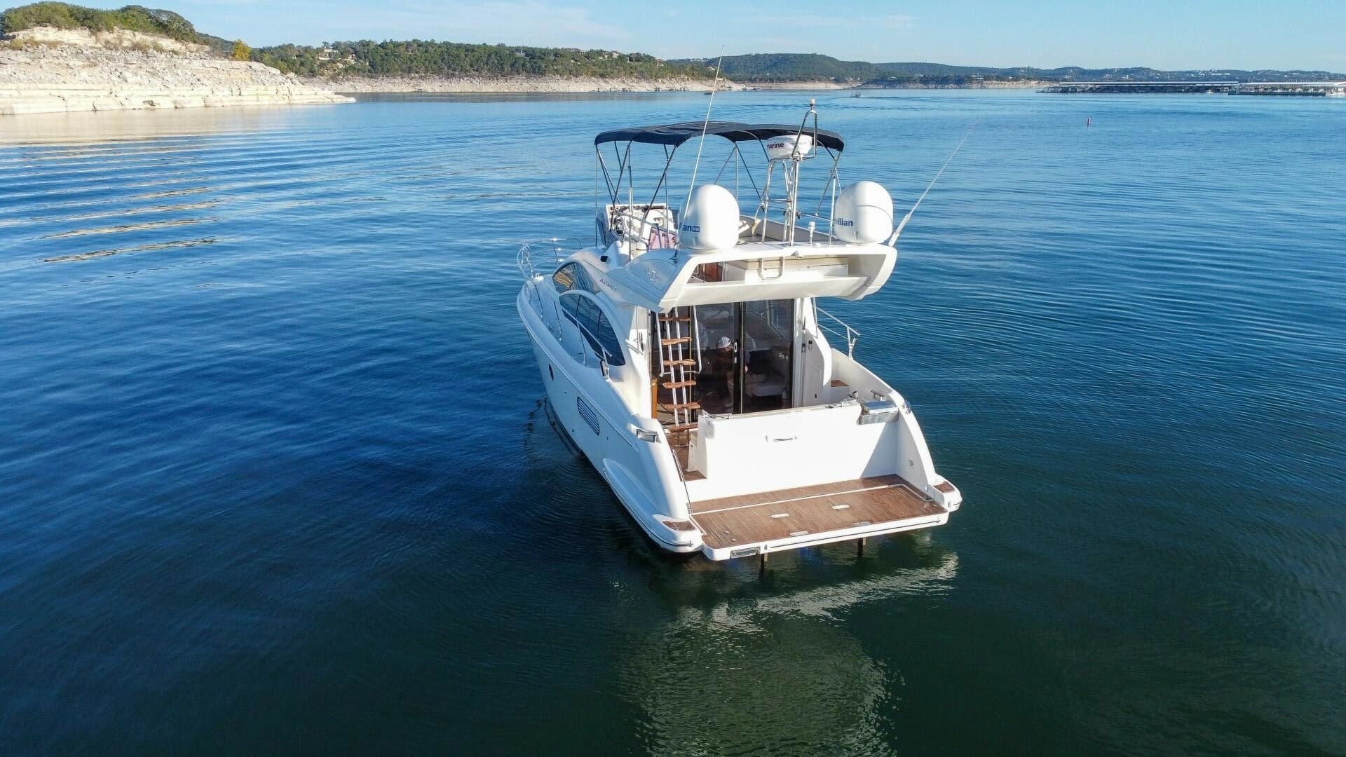 2013 Azimut 40 Flybridge - Image 7