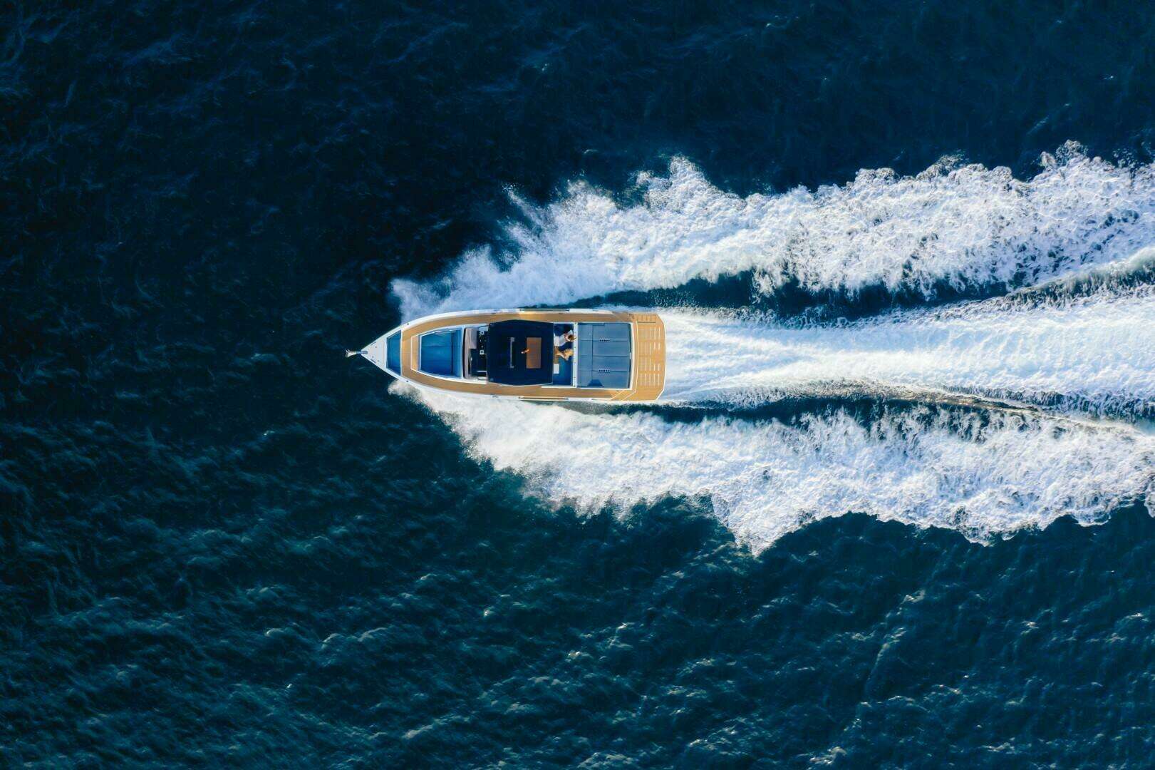 2026 De Antonio Yachts 50 Open - Image 8