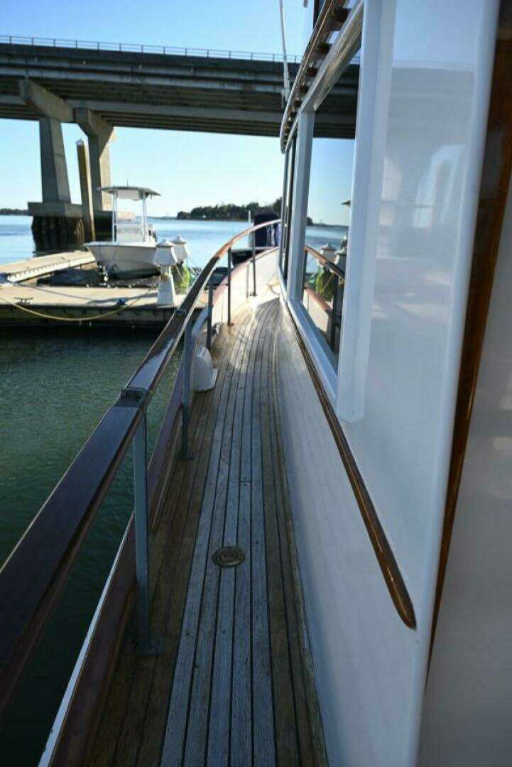 1970 Grand Banks Flybridge Trawler - Image 33