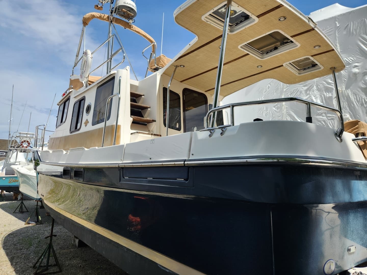 2019 Ranger Tugs R-31 CB - Image 4
