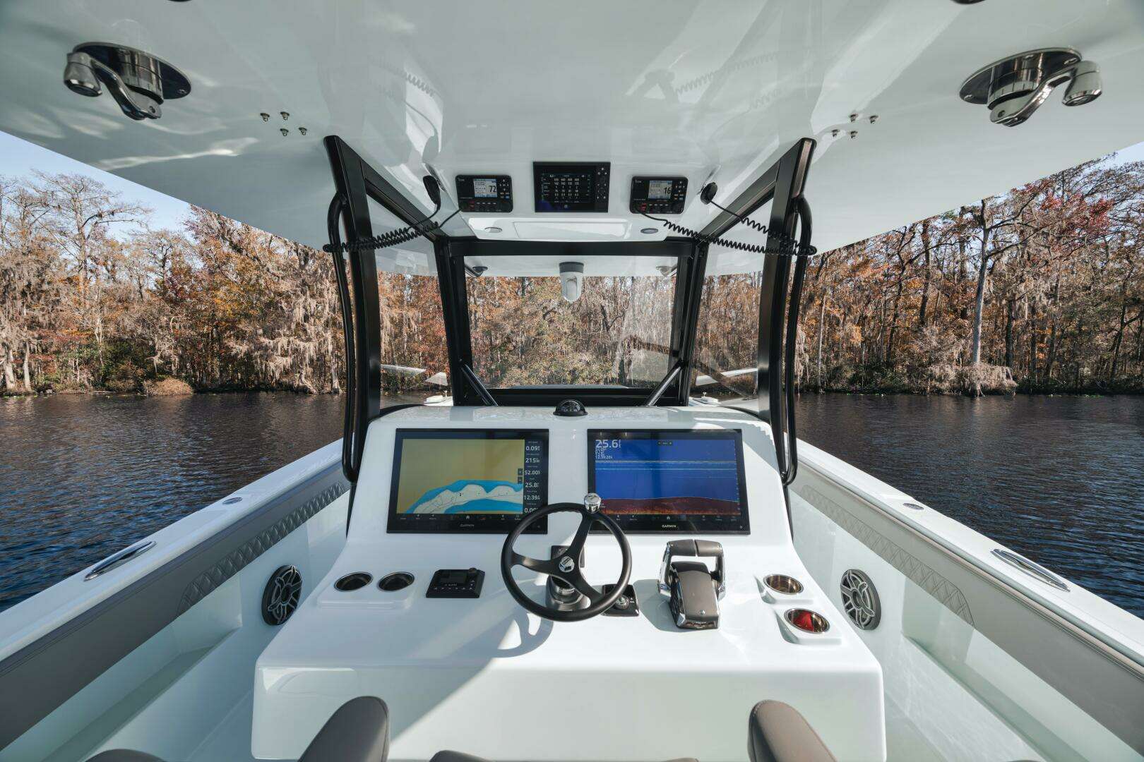2026 Front Runner Catamaran - Image 15