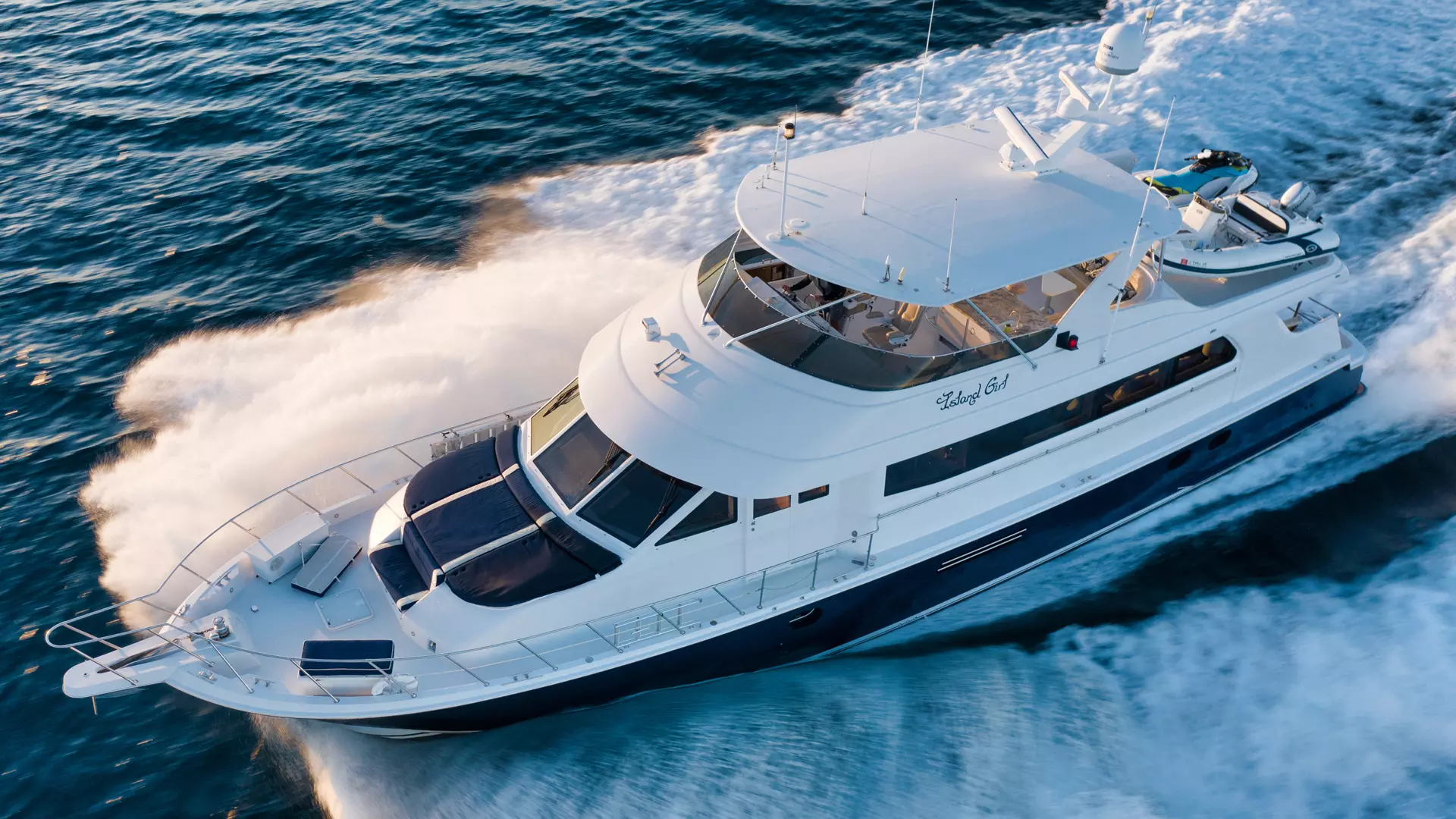 2002 Hatteras CPMY - Image 6
