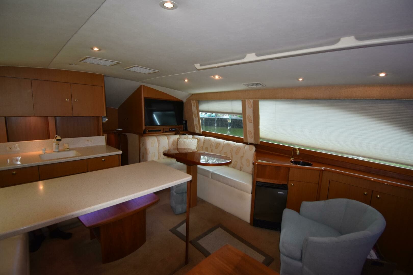 2003 Ocean Yachts 48 Super Sport - Image 23