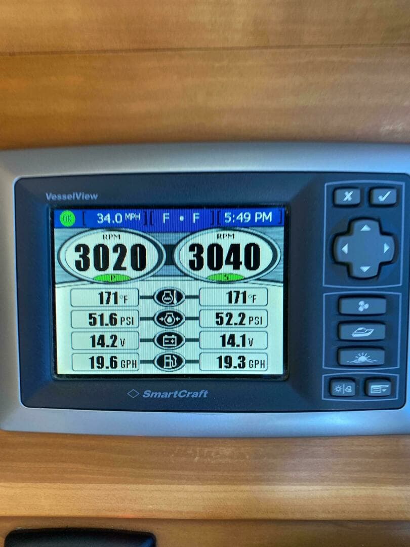 2014 Sabre 42 Salon Express - Image 41