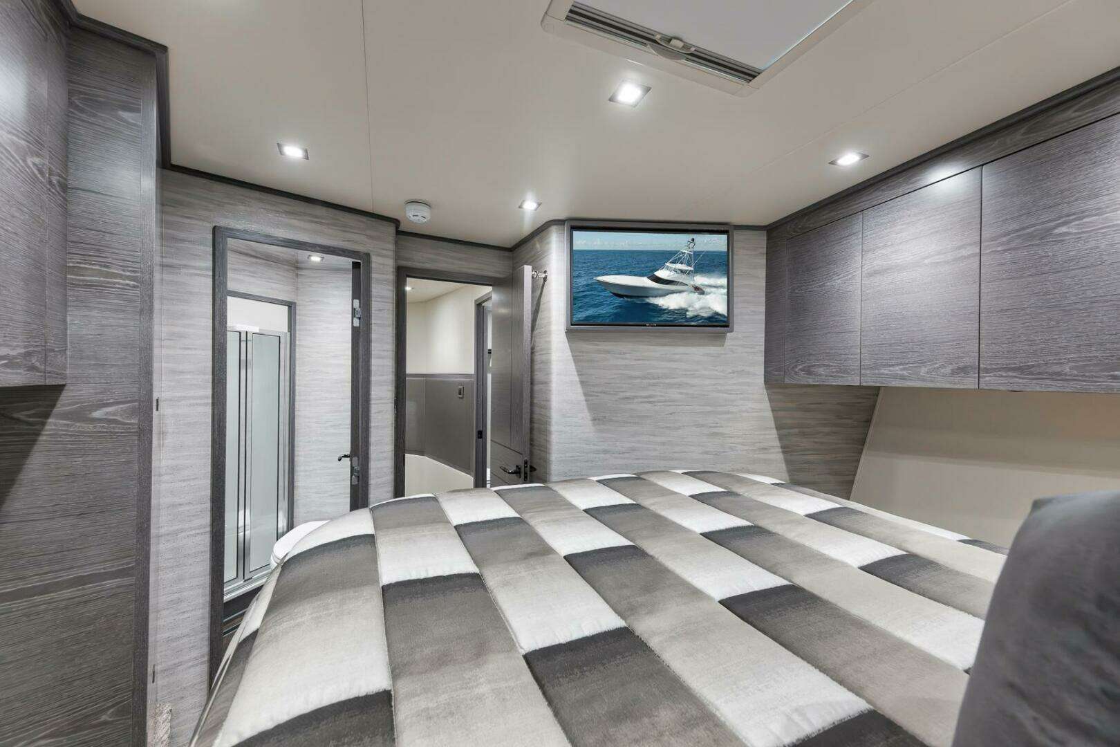 2024 Viking Convertible - Image 53