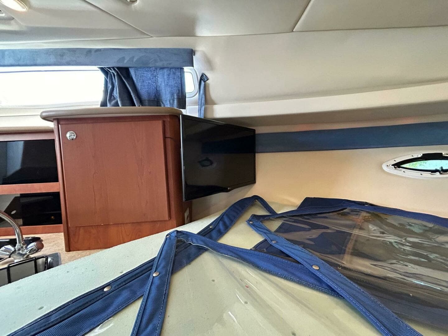 2007 Bayliner Ciera 305 SB - Image 26