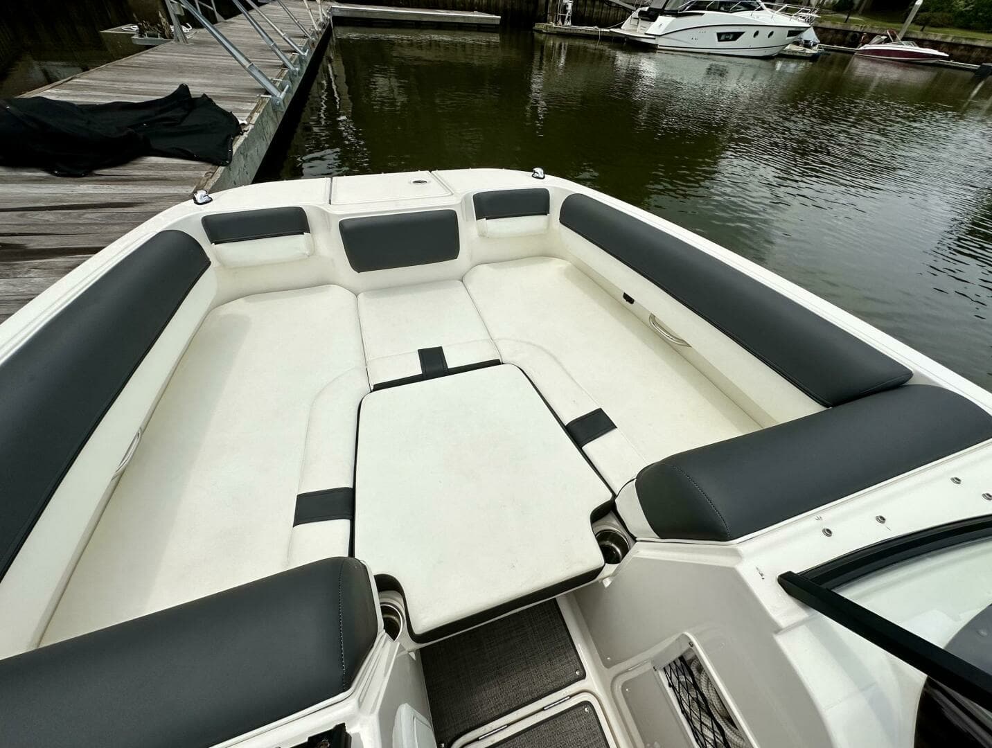 2022 Bayliner DX2050 - Image 8