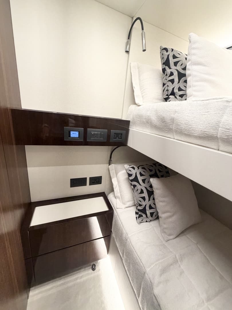 2026 Astondoa 66 Flybridge - Image 35