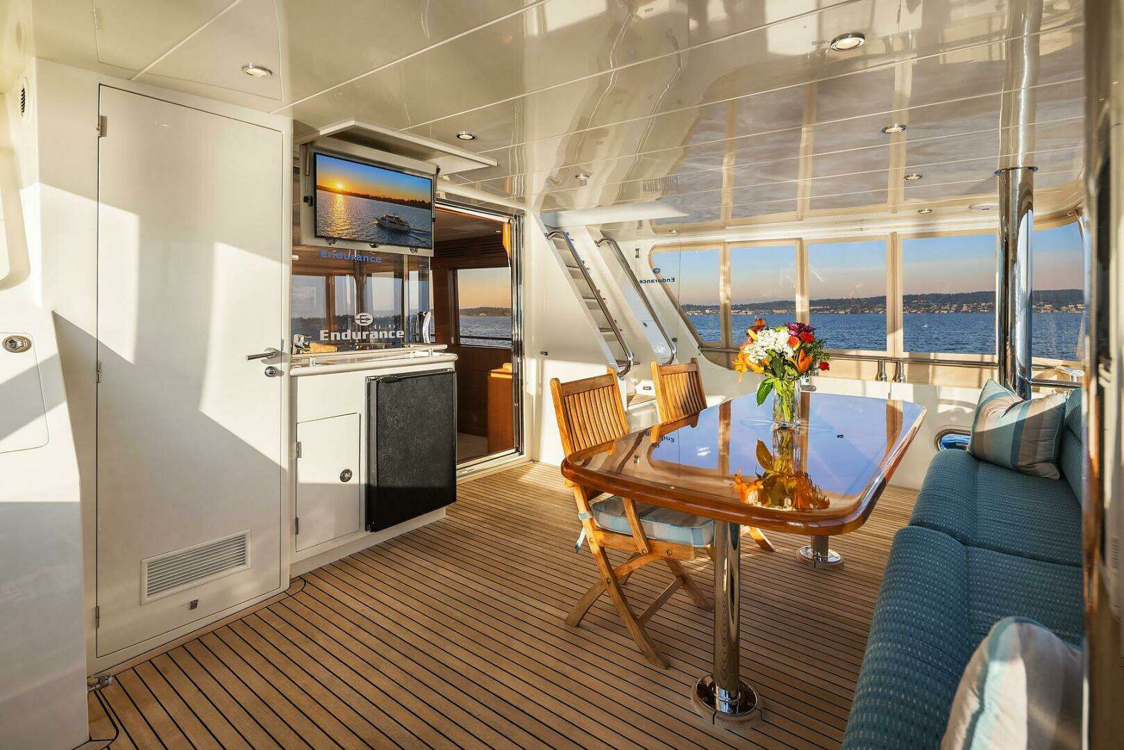 2014 Hampton 720 Skylounge LRC - Image 74