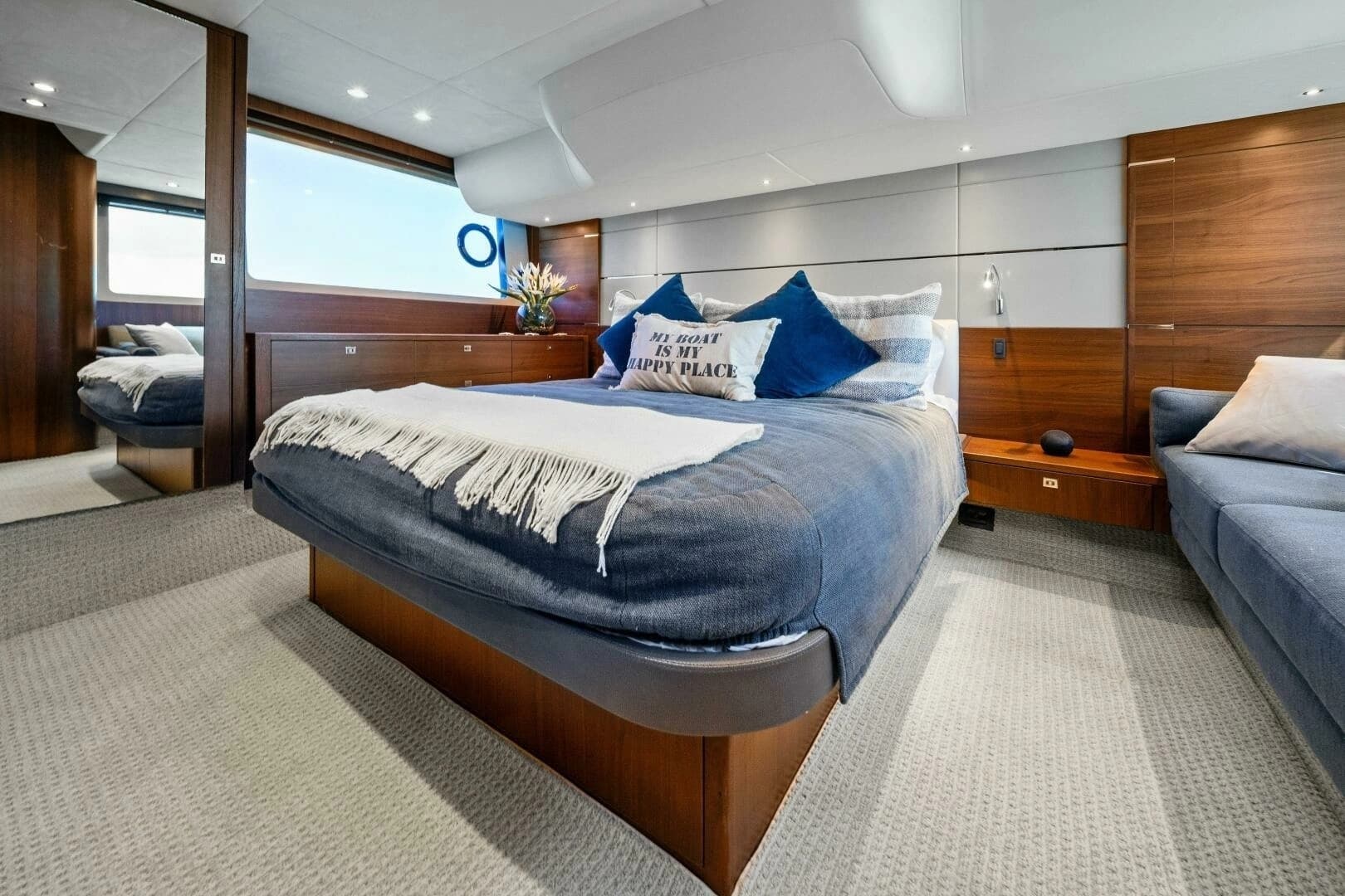 2015 Princess F60 - Image 22