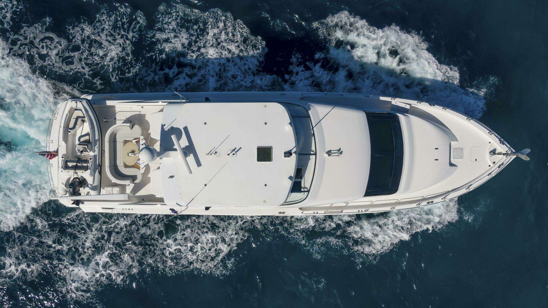 2007 Hatteras 80 - Image 5