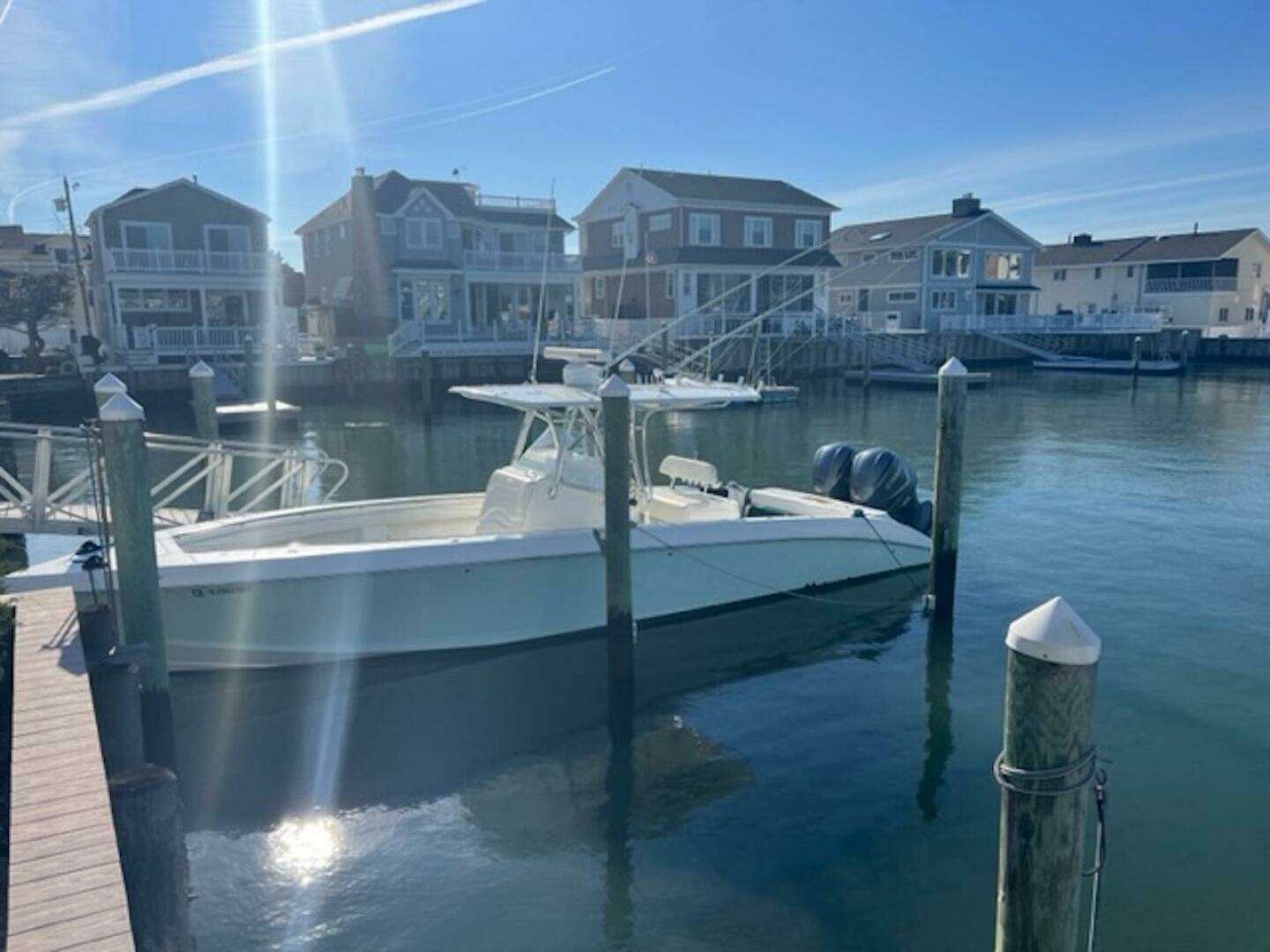 2008 Spectre 34 Center Console - Image 10