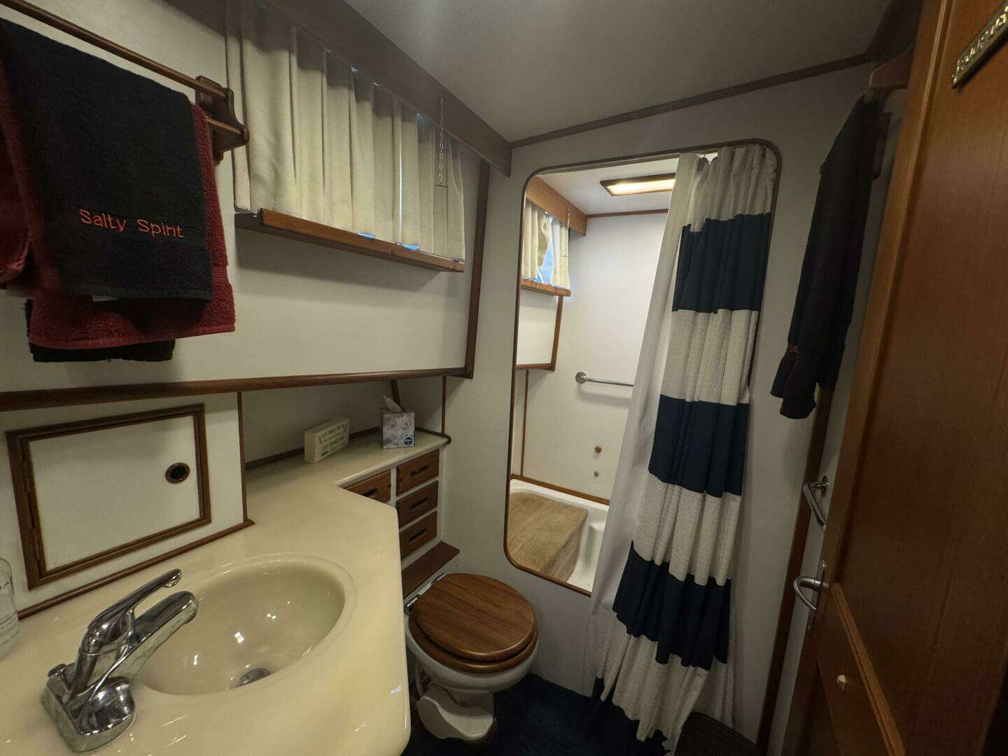 1997 Grand Banks 46 Europa - Image 87