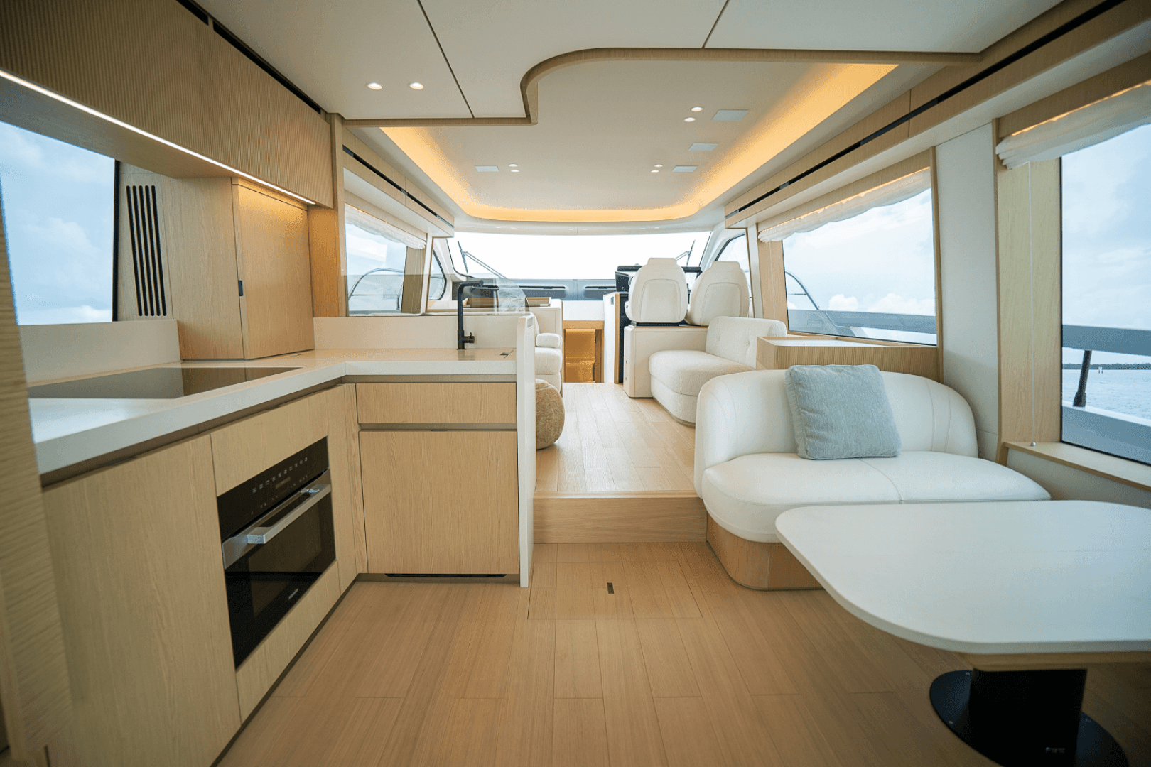 2026 Azimut Fly 62 - Image 15