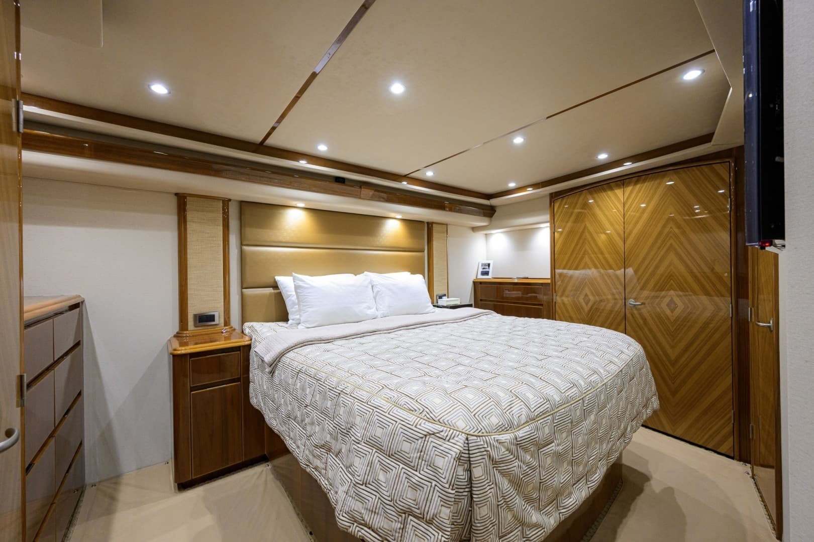 2014 Viking Convertible - Image 12