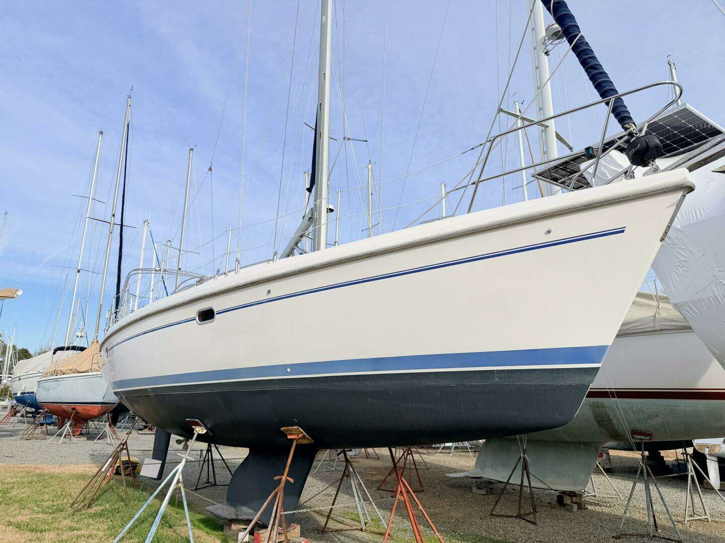 2001 Catalina 380 - Image 2
