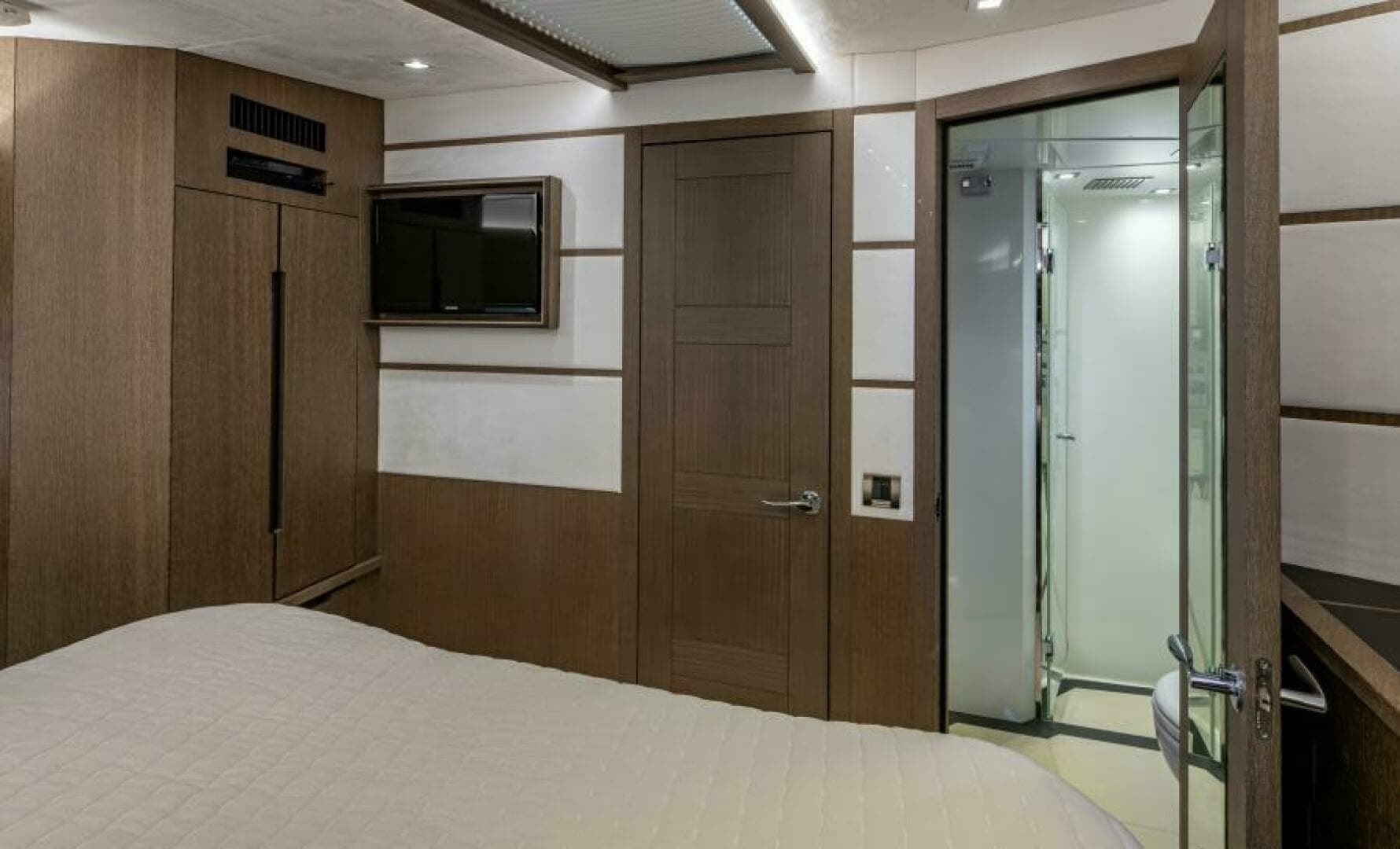 2020 Galeon 550 Fly - Image 37