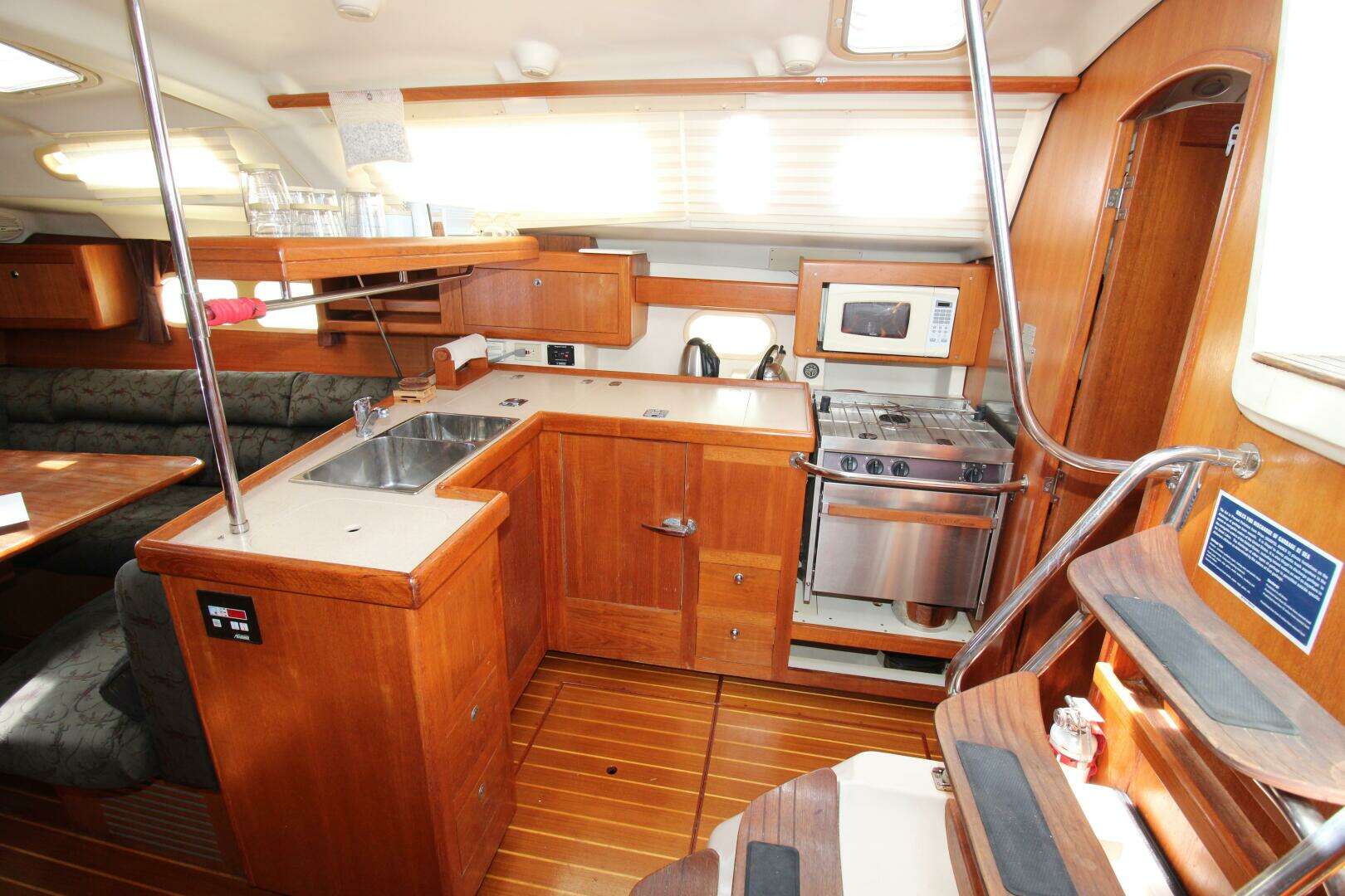2002 Hunter 410 - Image 26