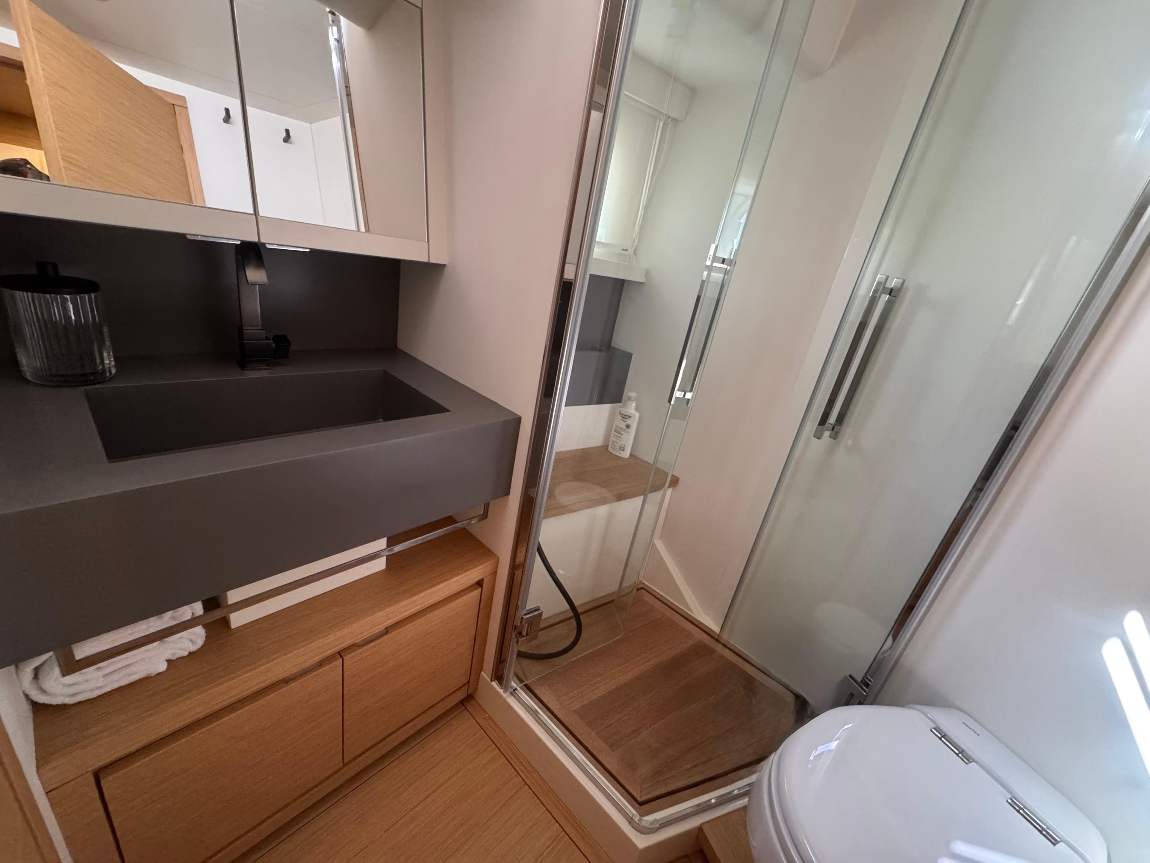 2022 Pardo Yachts E60 - 70