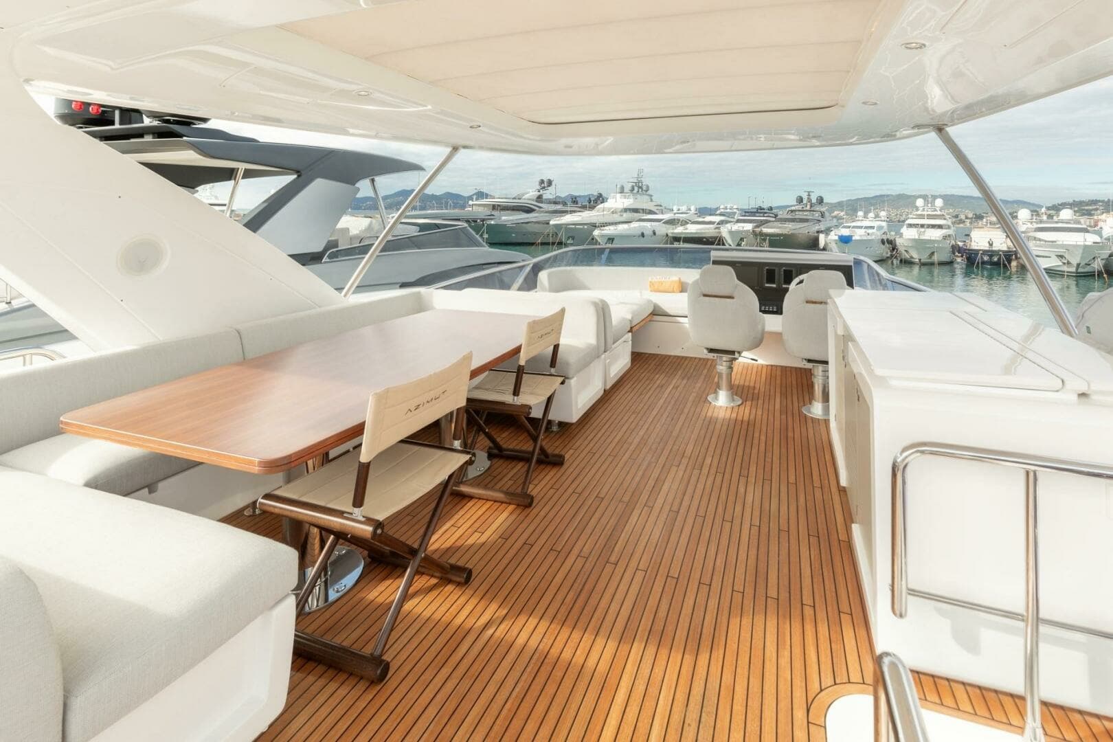 2020 Azimut 72 Flybridge - Image 15
