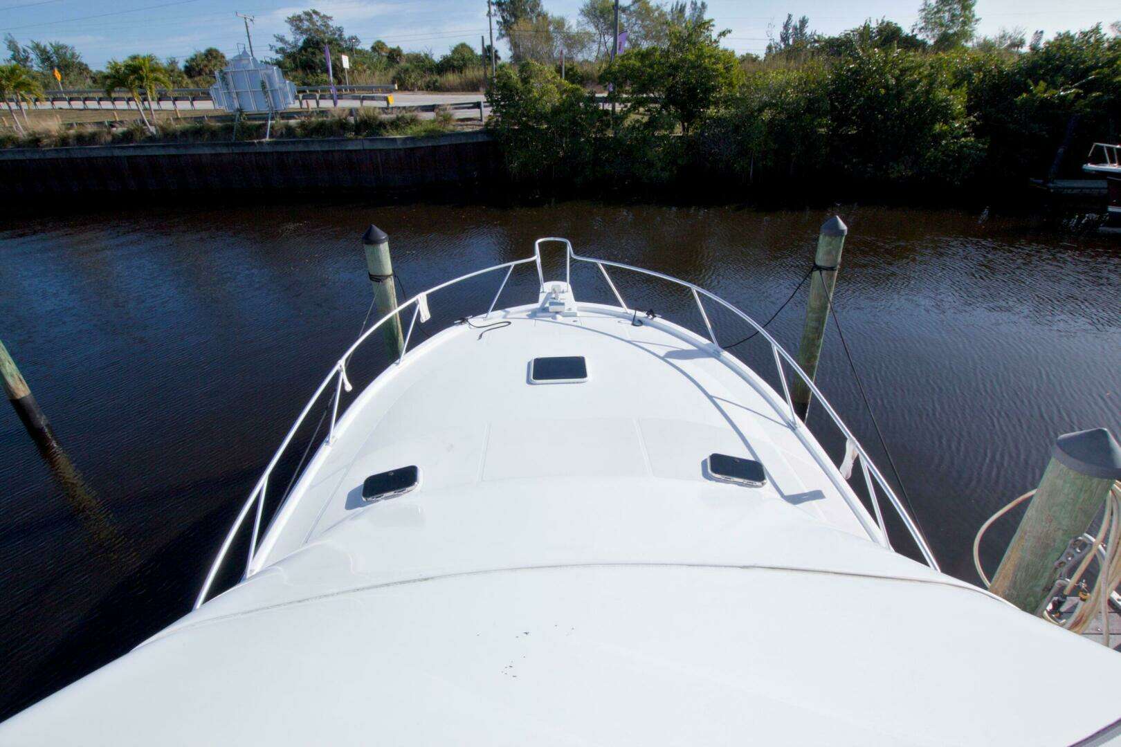 1998 Luhrs 36 Convertible - Image 30