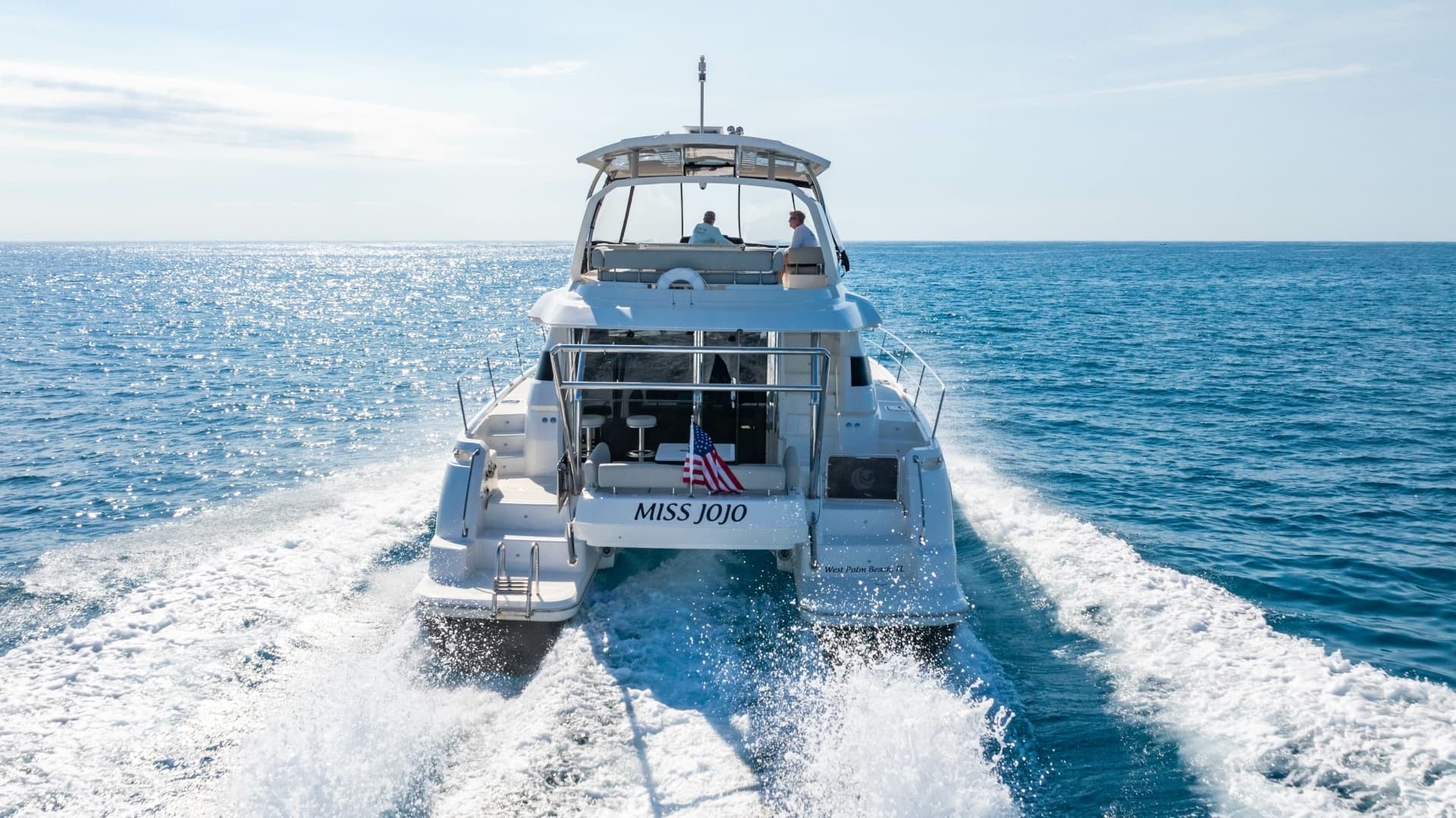 2024 Aquila 44 Yacht - Image 2