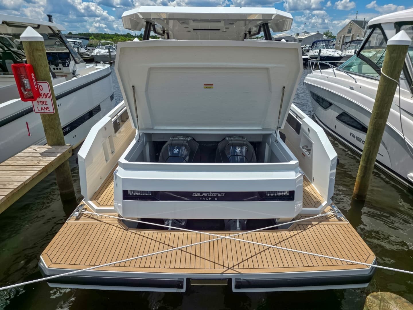 2026 De Antonio Yachts D32 - Image 12